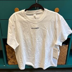 Lululemon women’s White T-Shirt